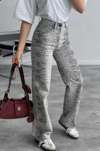 Blugi Regular Fit Animal Print Siena2