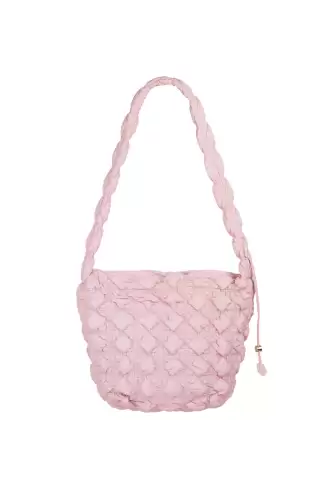 Genti damǎ de umǎr Roz Surina