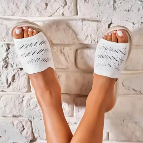 Papuci/Slapi Albi din Textil Krystin