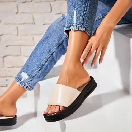 Papuci/Slapi Bej din Piele Ecologica Lera