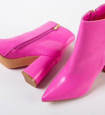 Botine dama Omar Roz