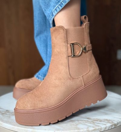 Ghete dama Neba Camel