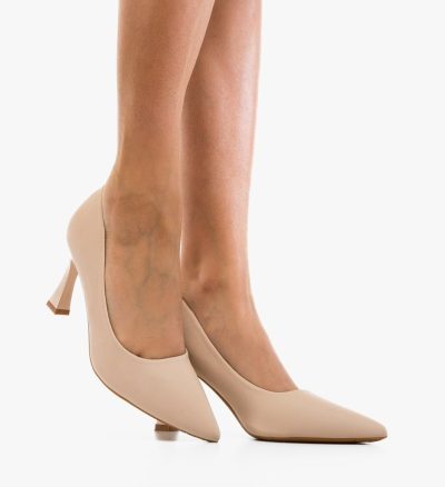 Pantofi stiletto dama Lorans Bej