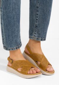 Sandale cu talpa groasa Fanya camel
