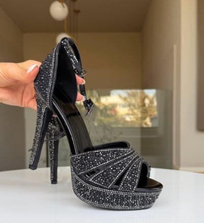 Sandale cu toc Tarth Negre